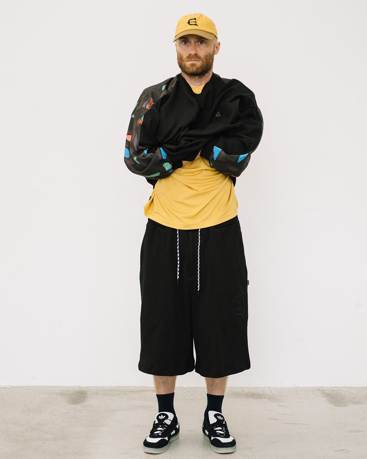 EVISEN Julien Card Crewneck - Black