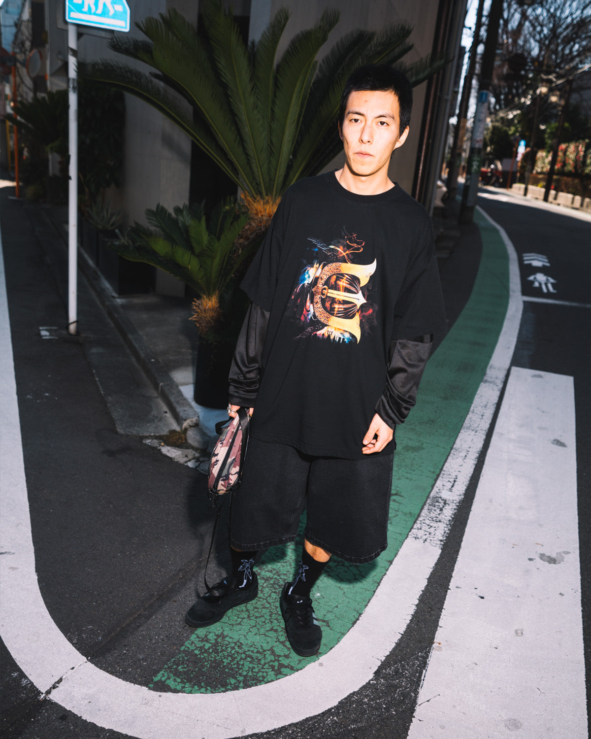 Evisen Classic E Logo Tee - Black