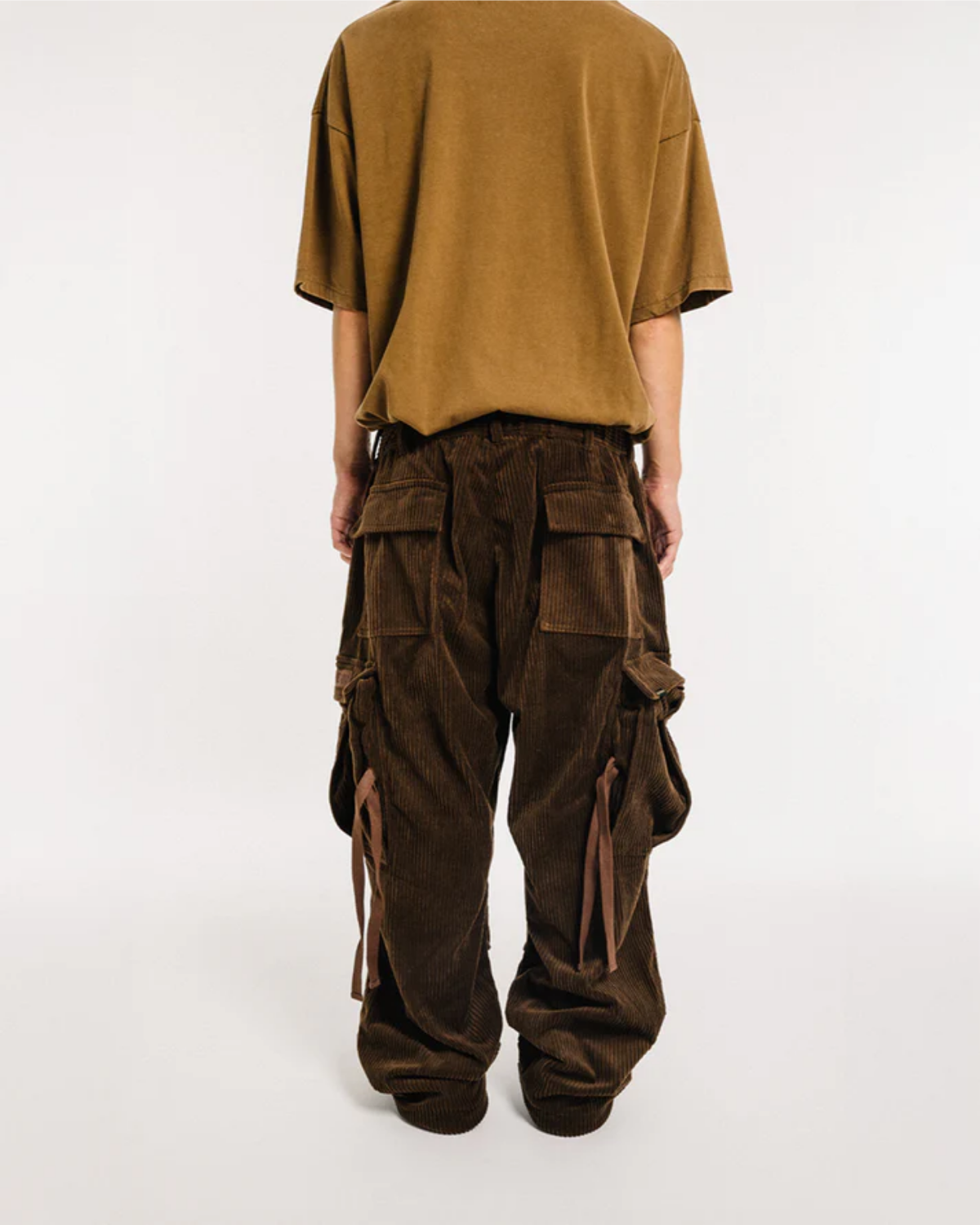 EVISEN Equalizer Cord Cargo Pants - Mocha
