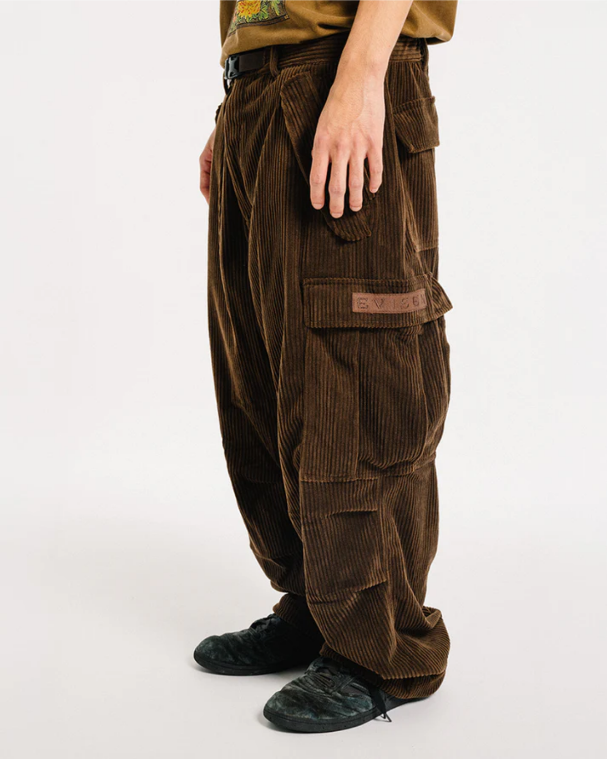 EVISEN Equalizer Cord Cargo Pants - Mocha