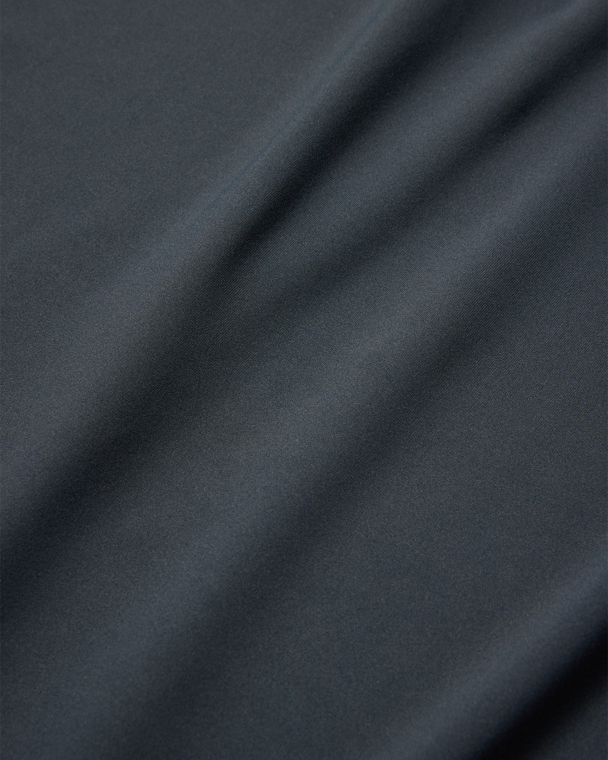 EVISEN Emblem Pocket Tech L/S Tee - Dark Navy