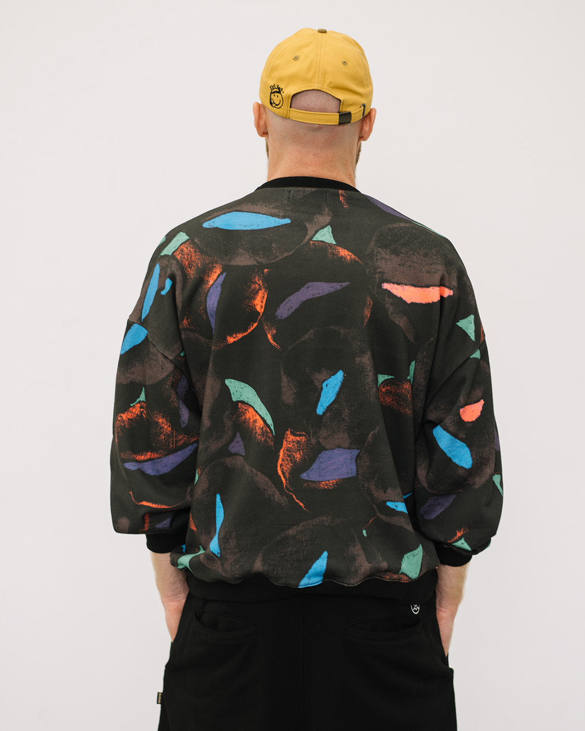 EVISEN Julien Card Crewneck - Black