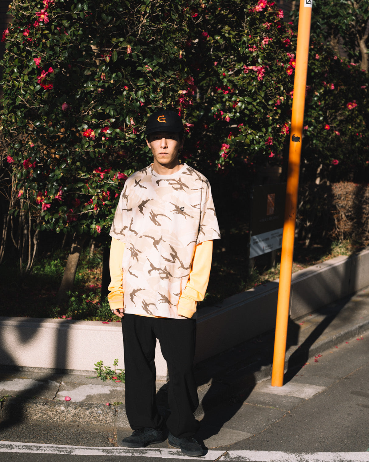 EVISEN E Logo Camo Tee - Sand Camo