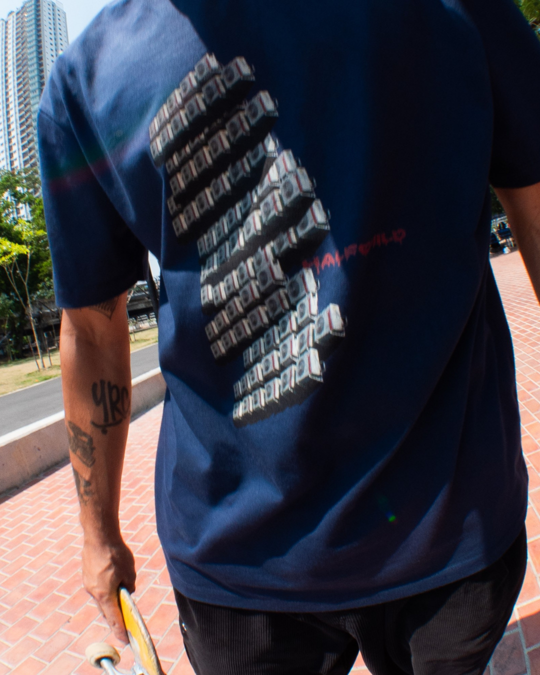 HALFCHILD Too Hot Tee - Navy