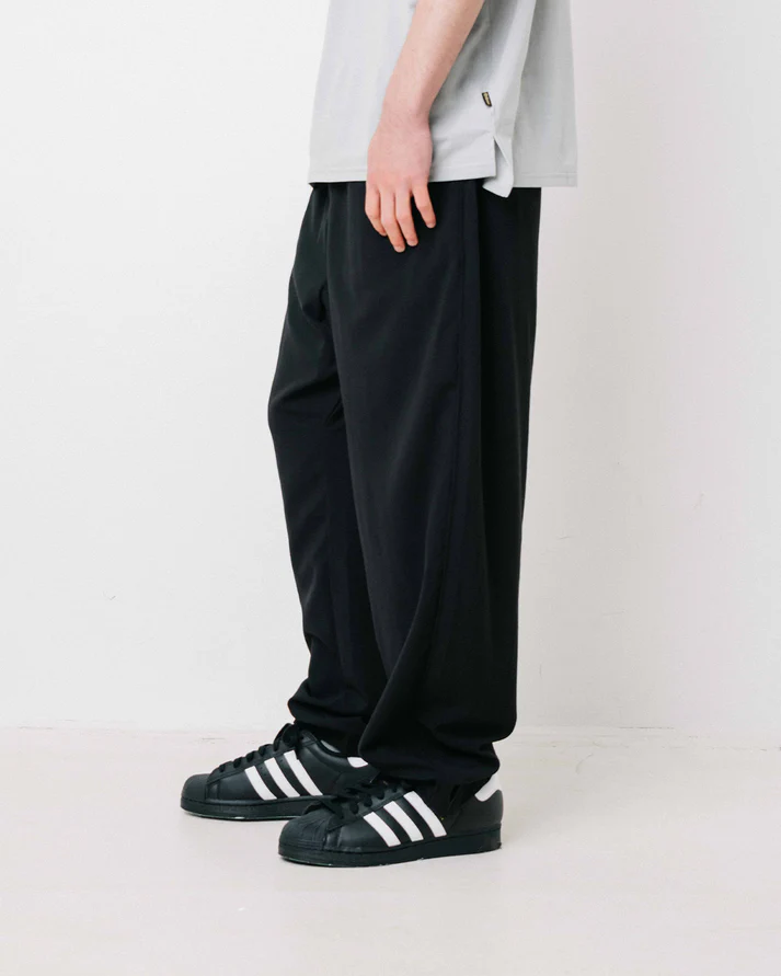 EVISEN Atari Easy As Pie Pants - Black