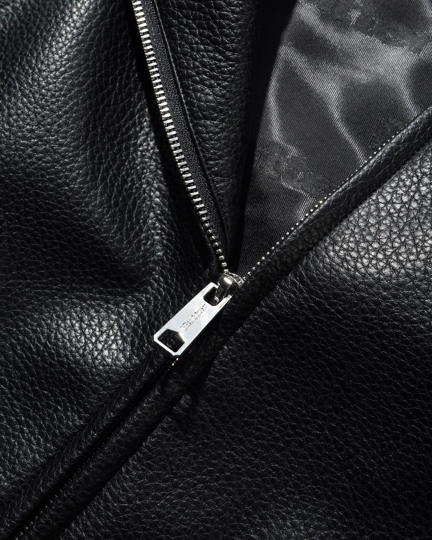 BUTTER GOODS | PEANUTS Guard Dog Jacket - Black