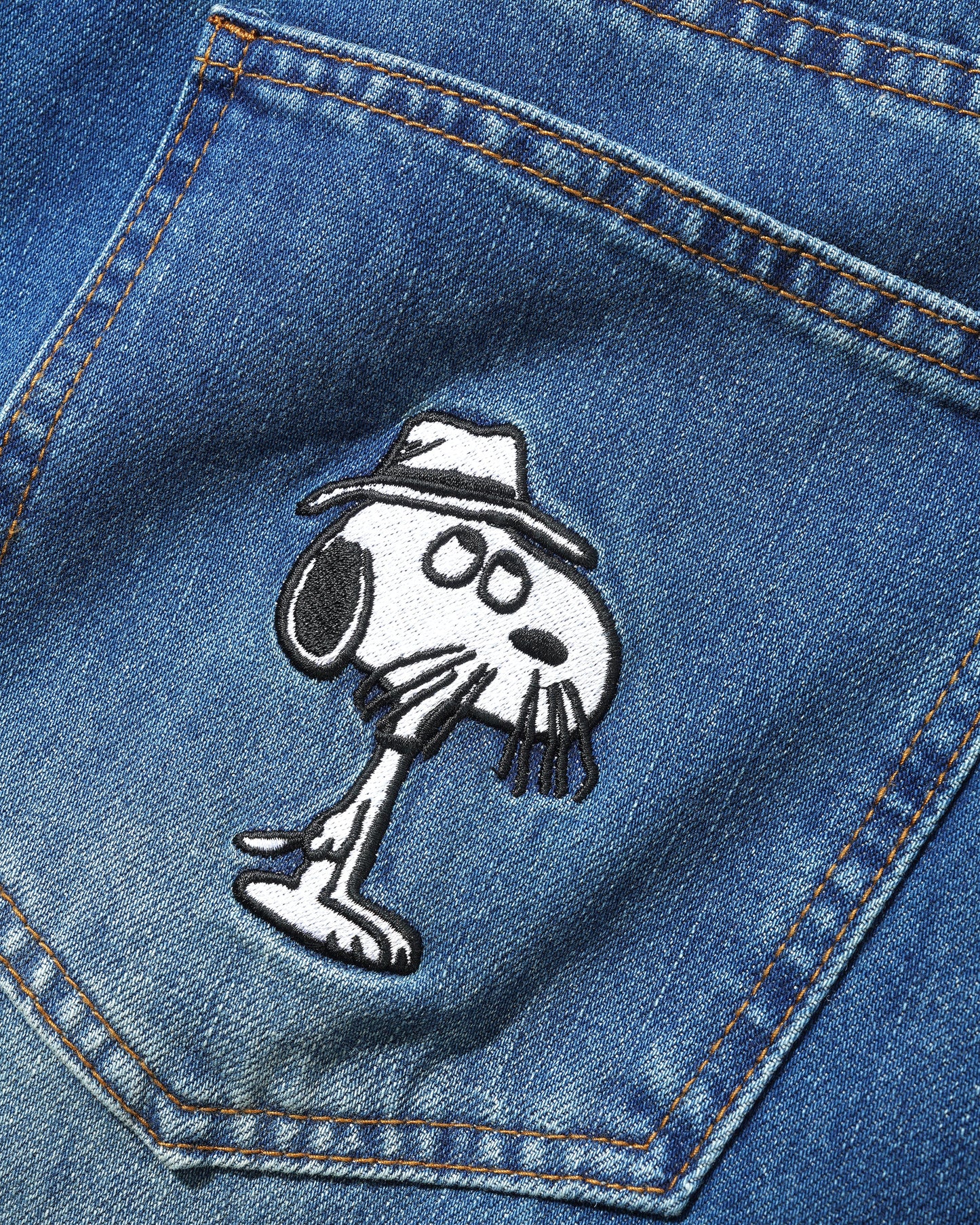 BUTTER GOODS | PEANUTS Spike Denim Jeans - Distressed Indigo