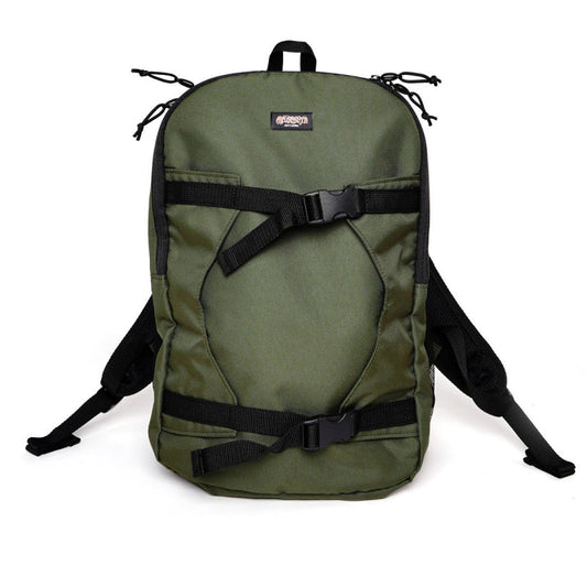 กระเป๋าเป้ MAGENTA 4D - สีเขียวเข้ม